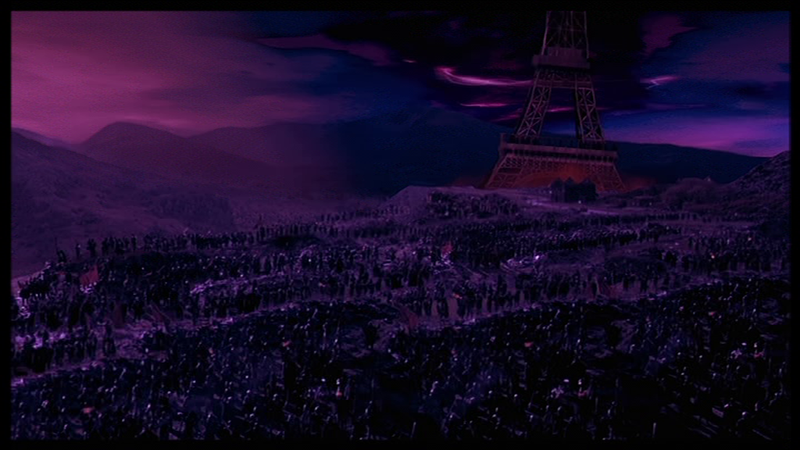 Paris certainly doesn’t look different than how I remember it